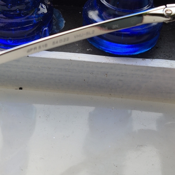 Prada Stylish Pink and Gold Sunglasses With The Prada Case - Picture 5 of 9